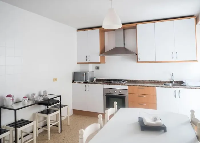 Apartman Piso Luminoso En El Centro De 8 Personas Vigo