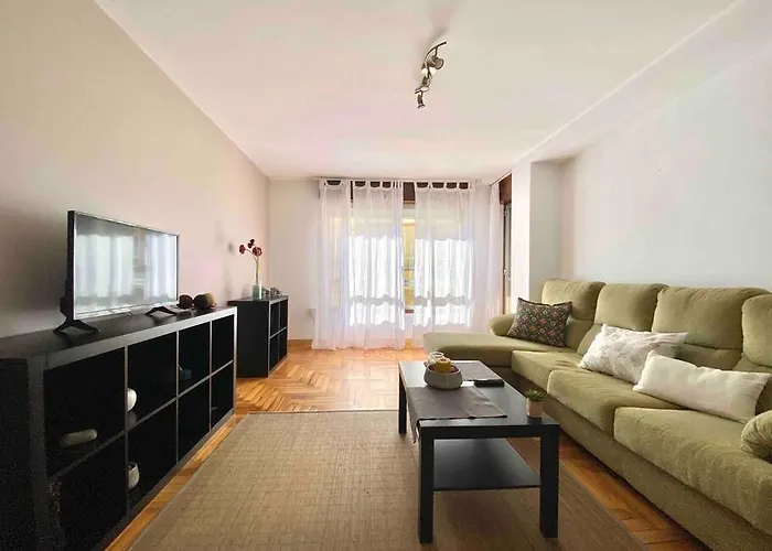 Piso Luminoso En El Centro De 8 Personas *